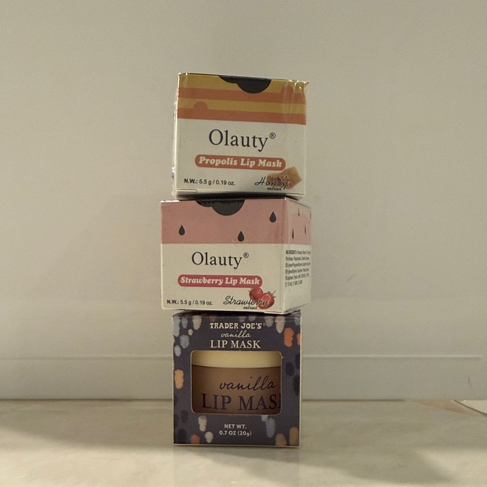 Trader Joe’s lip mask, Olauty Propolis and Strawberry Lip Mask Duo